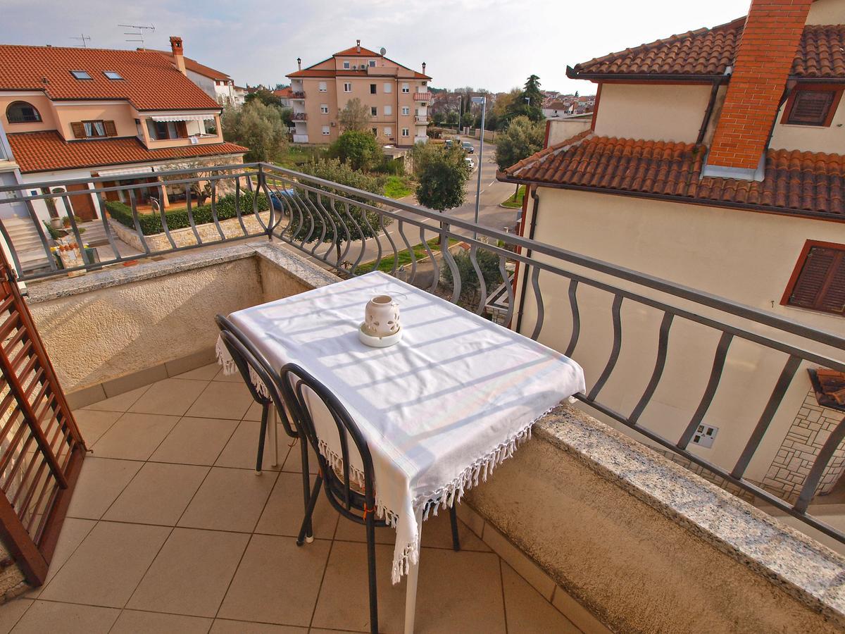 Apartments Milan 1048 โรวีน ภายนอก รูปภาพ