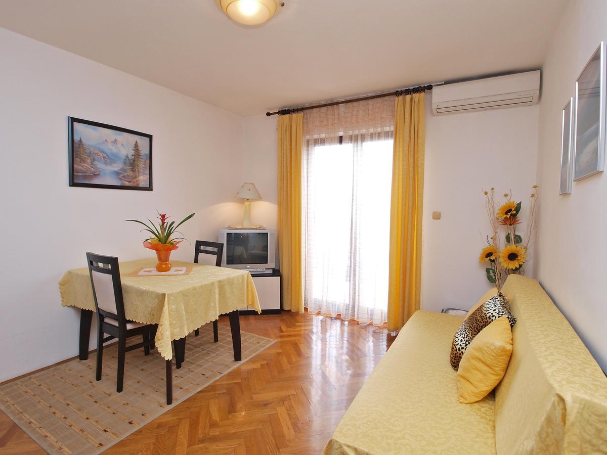 Apartments Milan 1048 โรวีน ภายนอก รูปภาพ