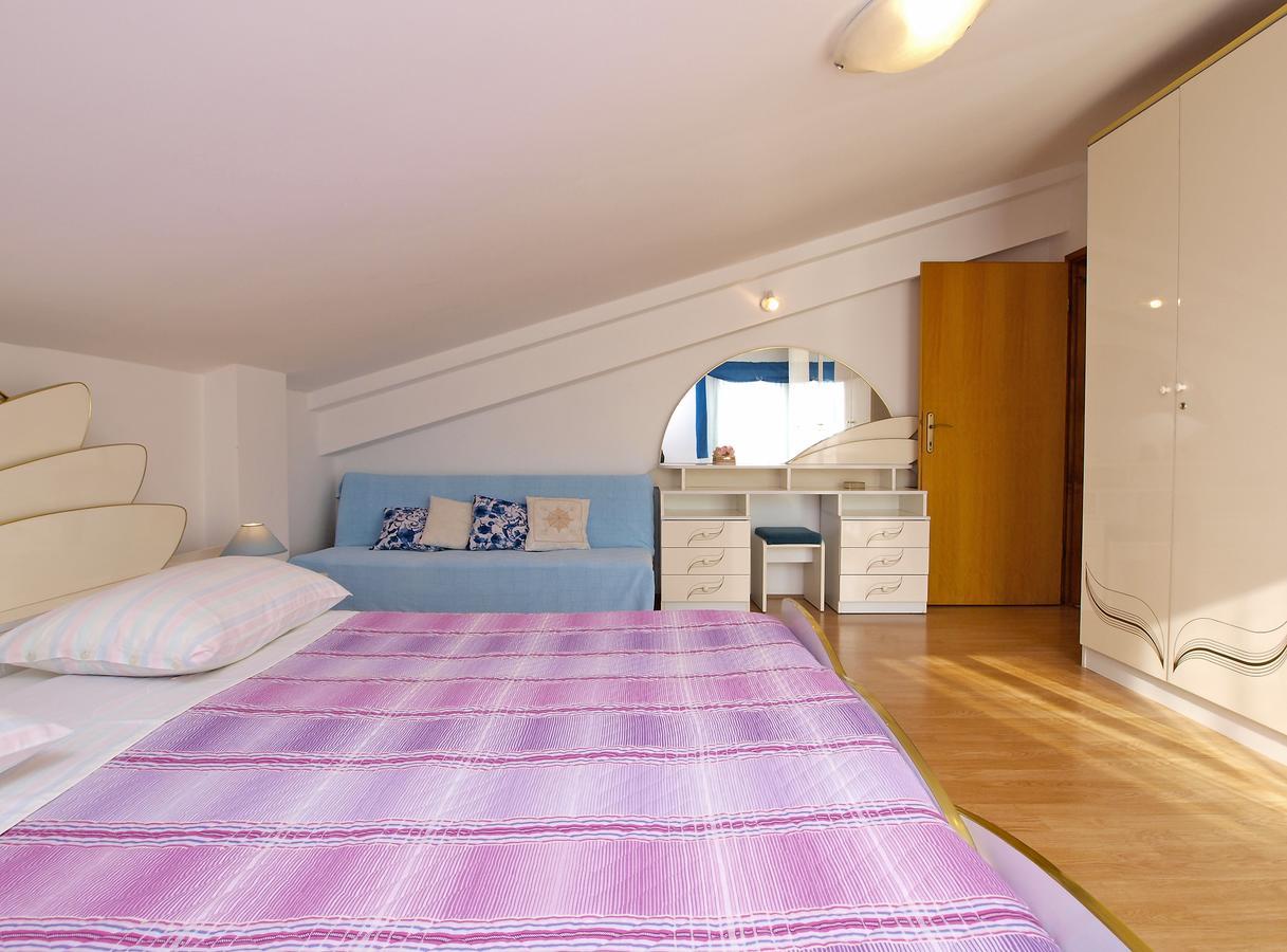 Apartments Milan 1048 โรวีน ภายนอก รูปภาพ