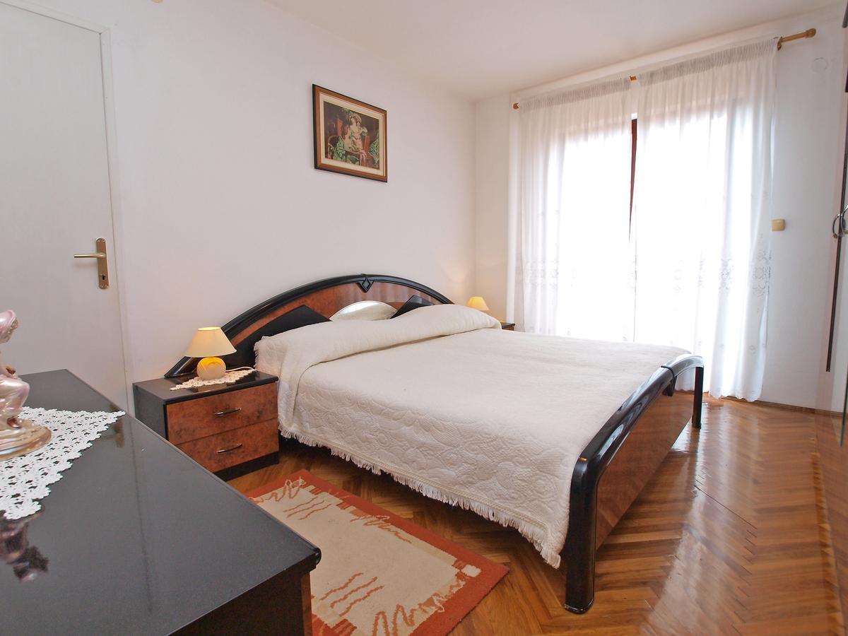 Apartments Milan 1048 โรวีน ภายนอก รูปภาพ